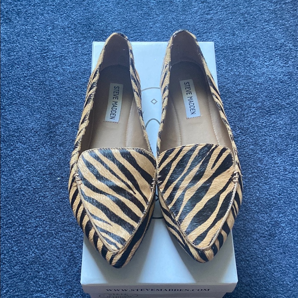 Steve Madden Black and Tan Zebra Flats